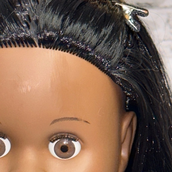 Our Generation 18" Doll by Battat Black Hair Brown Eyes Christmas Outfit Shoes - Picture 13 of 15